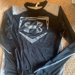 Under Armour long sleeve athletic shirt
